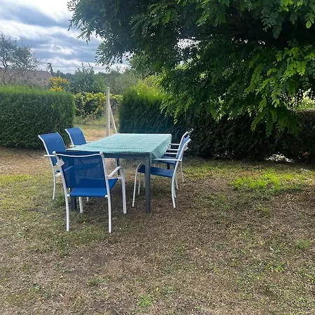 Maison 3 Chambres, 2 Sdb Avec Jardin Connerre Apartmán *