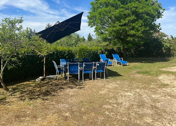 Maison 3 Chambres, 2 Sdb Avec Jardin Connerre *